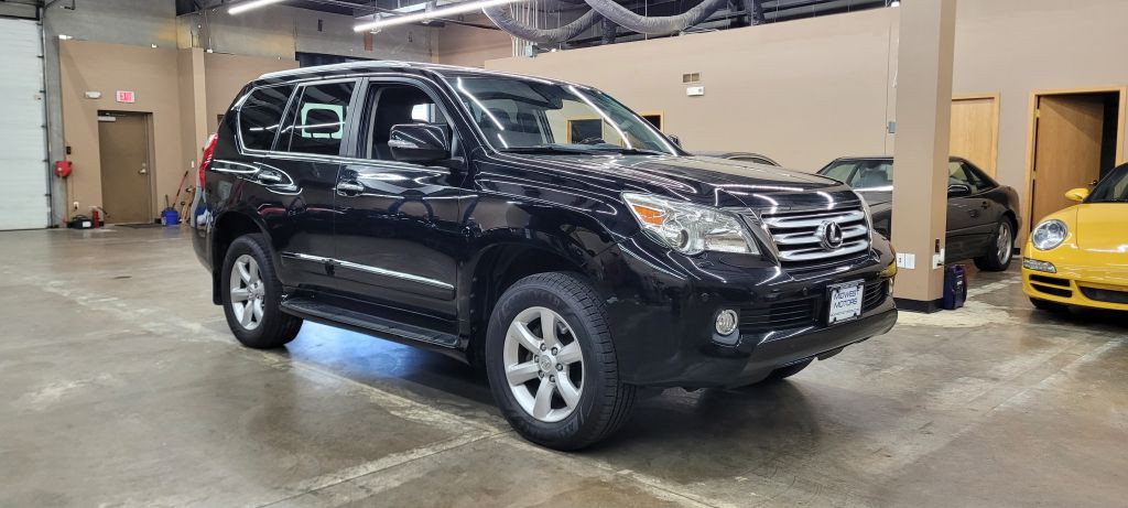 2011 Lexus GX 460 Image 2