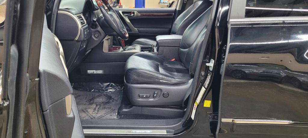2011 Lexus GX 460 Image 7