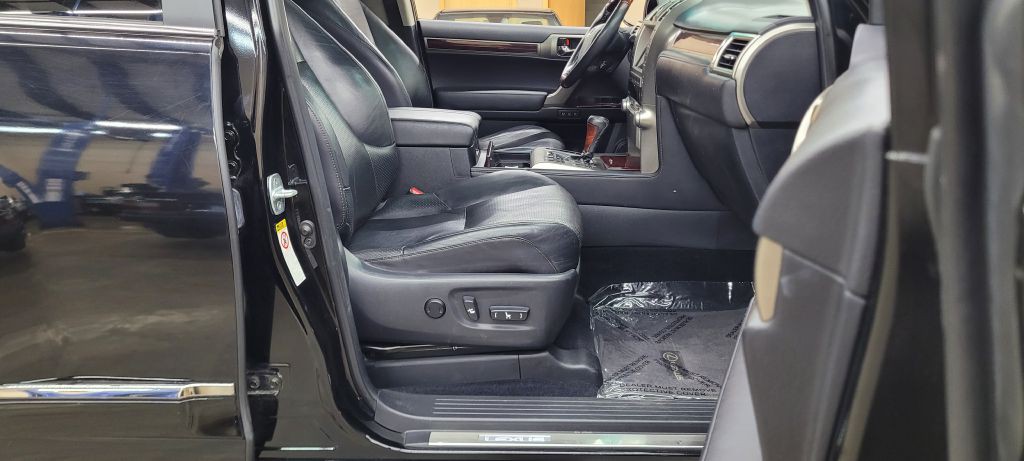 2011 Lexus GX 460 Image 10