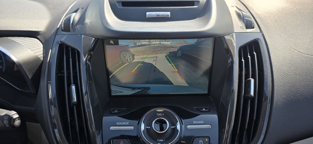 2014 Ford C-Max Image 16