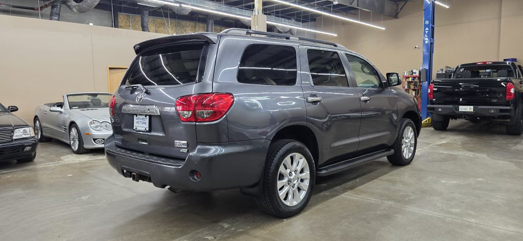 2014 Toyota Sequoia Image 6