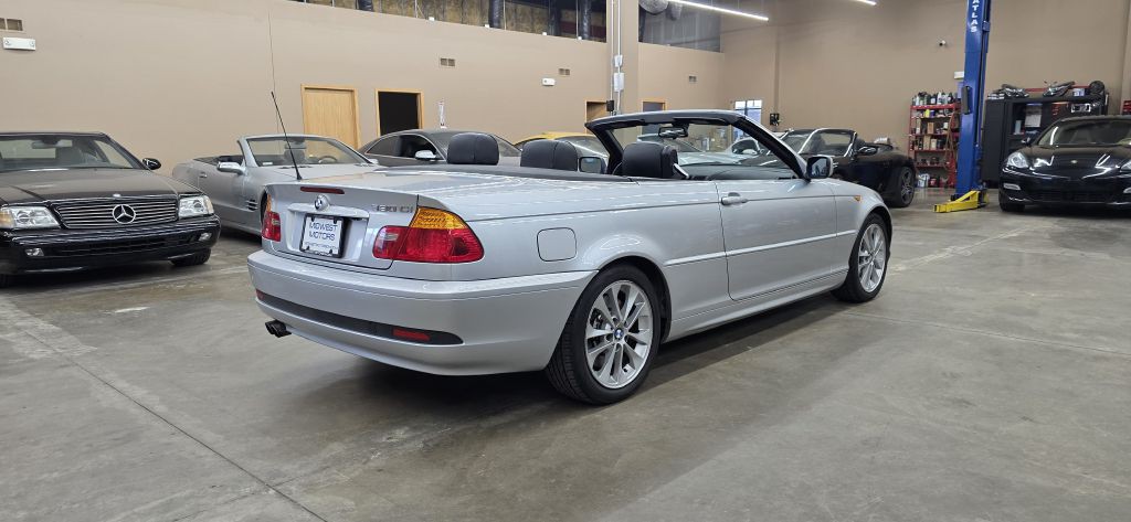2004 BMW 3 Series Image 6