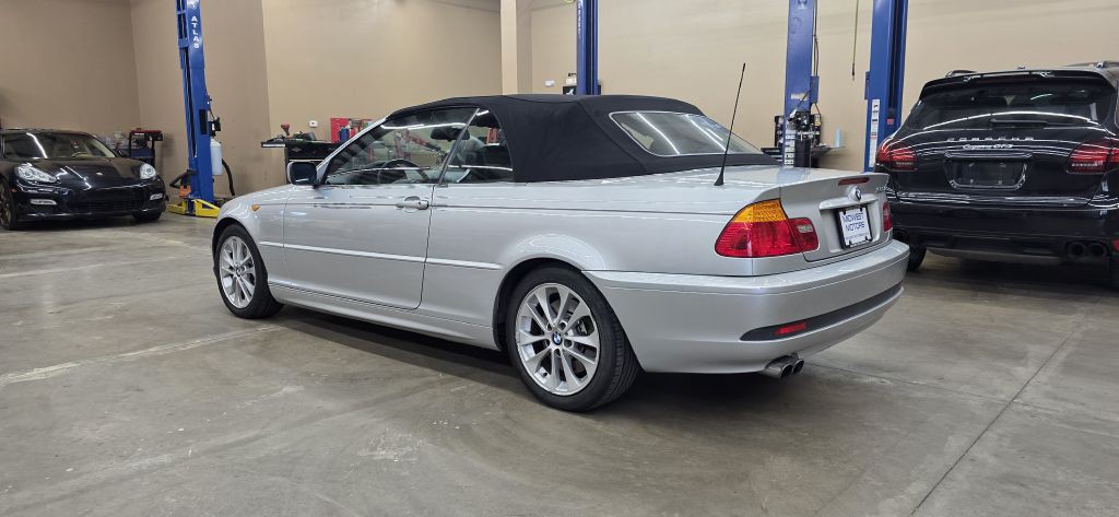 2004 BMW 3 Series Image 10