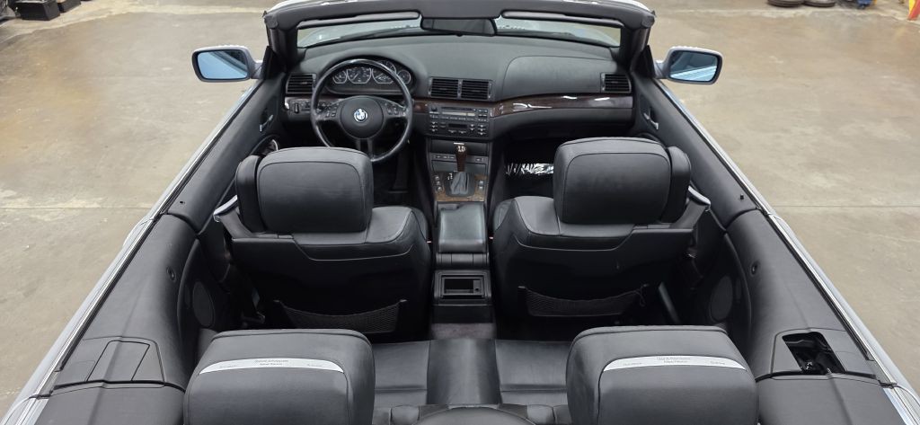 2004 BMW 3 Series Image 15