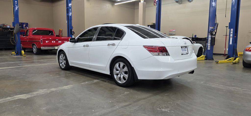 2008 Honda Accord Image 4