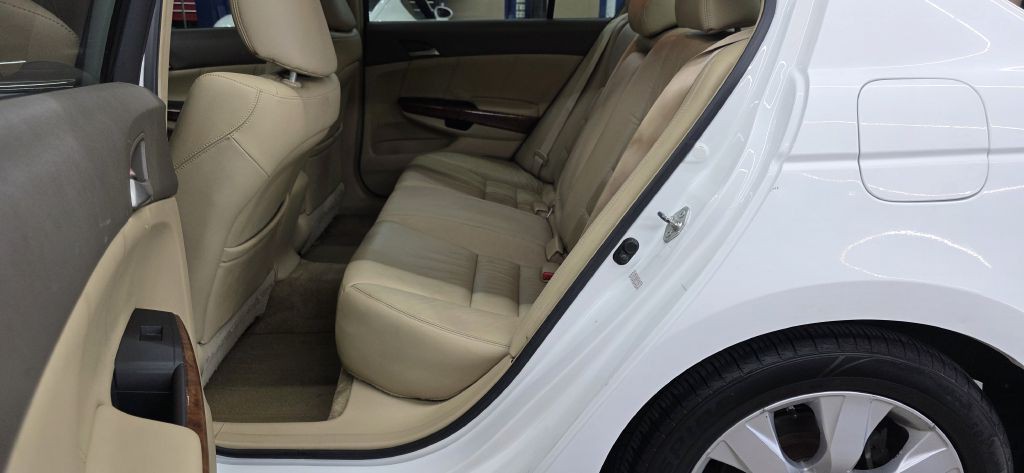2008 Honda Accord Image 12