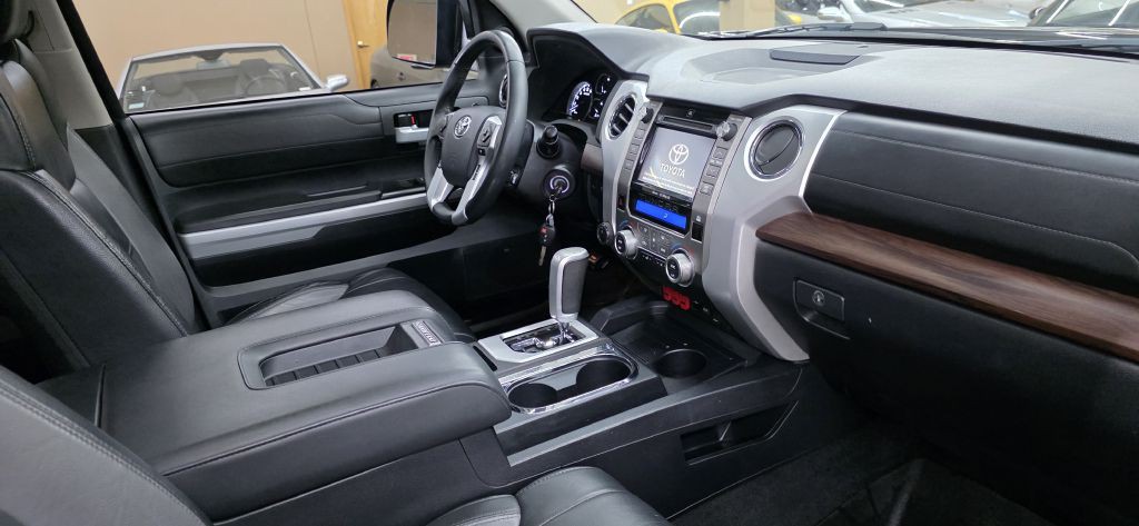 2018 Toyota Tundra Image 10