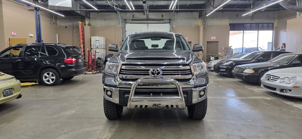 2016 Toyota Tundra Image 2