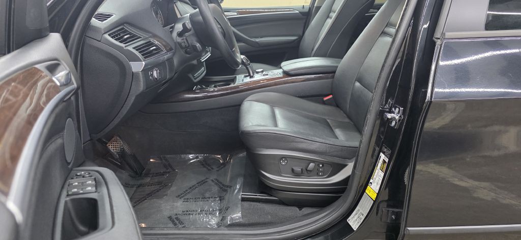 2009 BMW X5 Image 8