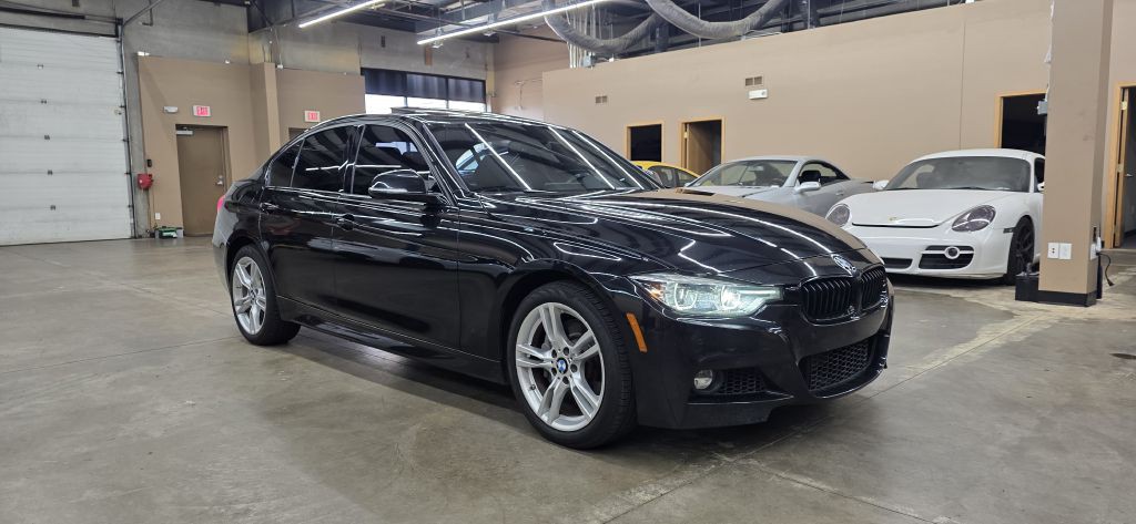 2016 BMW 3 Series Image 2