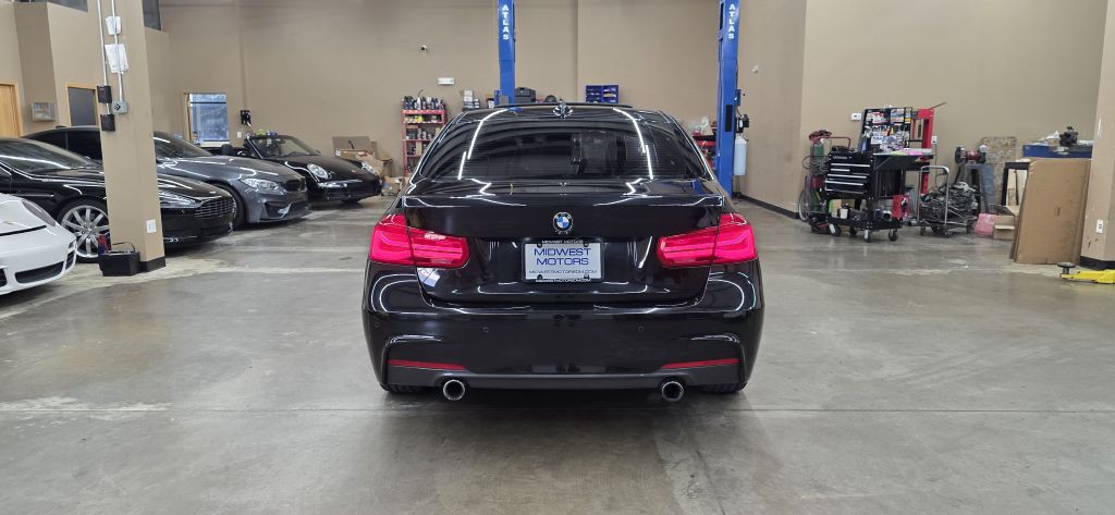 2016 BMW 3 Series Image 5