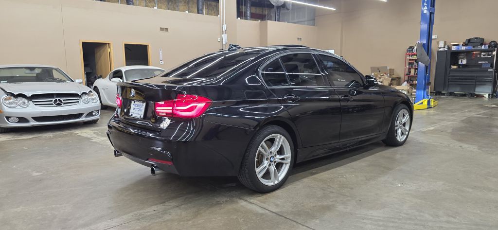 2016 BMW 3 Series Image 6