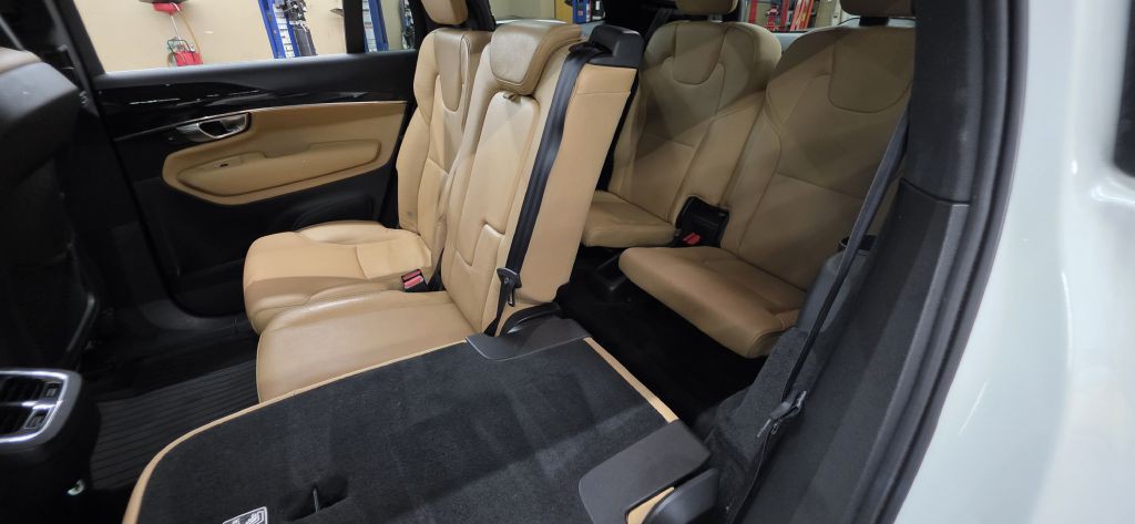 2018 Volvo XC90 Image 13