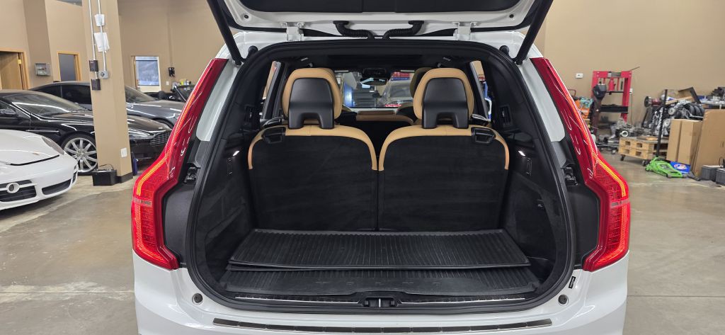 2018 Volvo XC90 Image 15