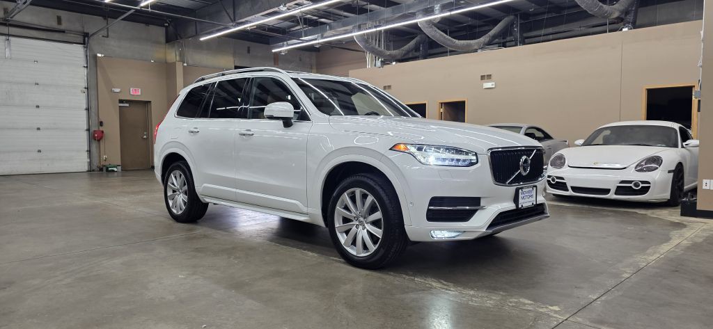 2018 Volvo XC90 Image 2