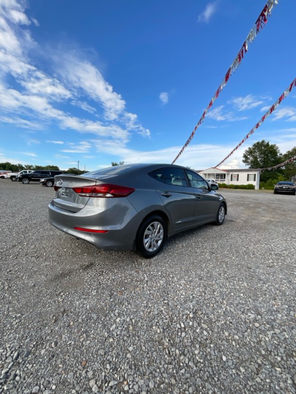 2018 Hyundai Elantra Image 5