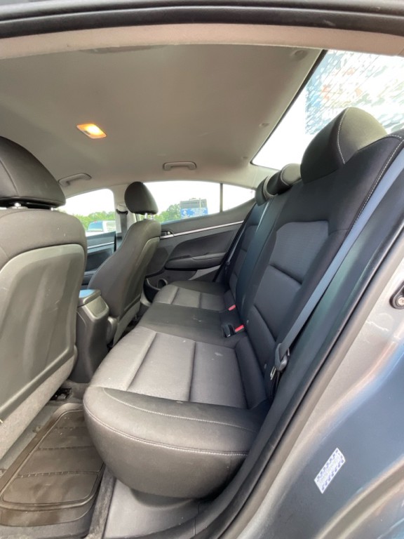 2018 Hyundai Elantra Image 10
