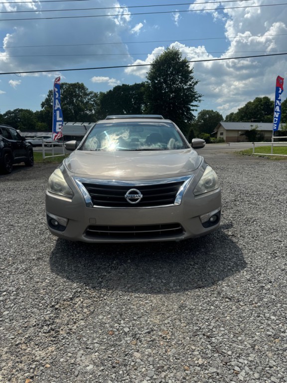 2013 Nissan Altima Image 2
