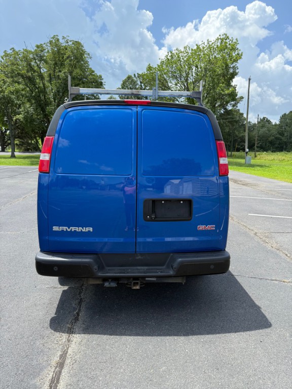 2018 GMC Savana Image 5