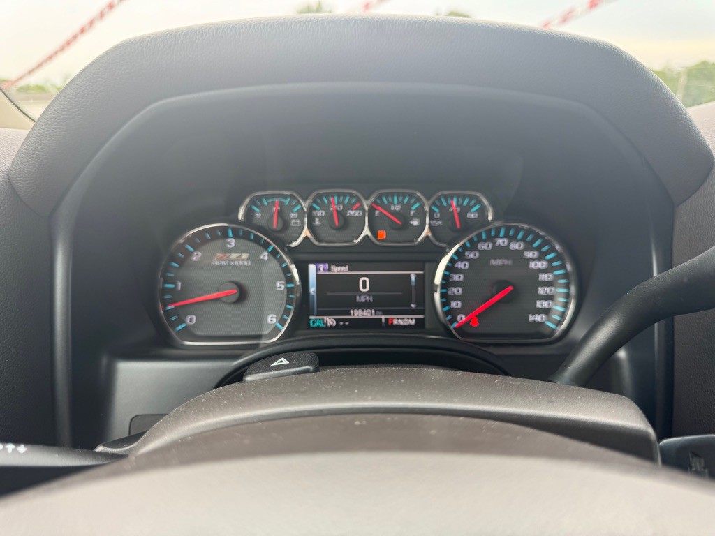 2015 Chevrolet Silverado 1500 Image 12