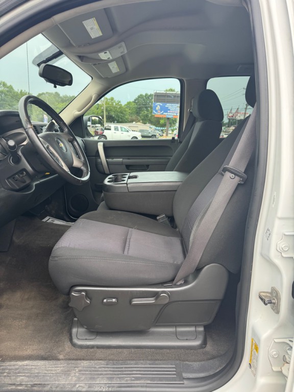 2011 Chevrolet Silverado 1500 Image 9