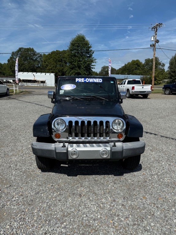 2012 Jeep Wrangler Unlimited Image 2