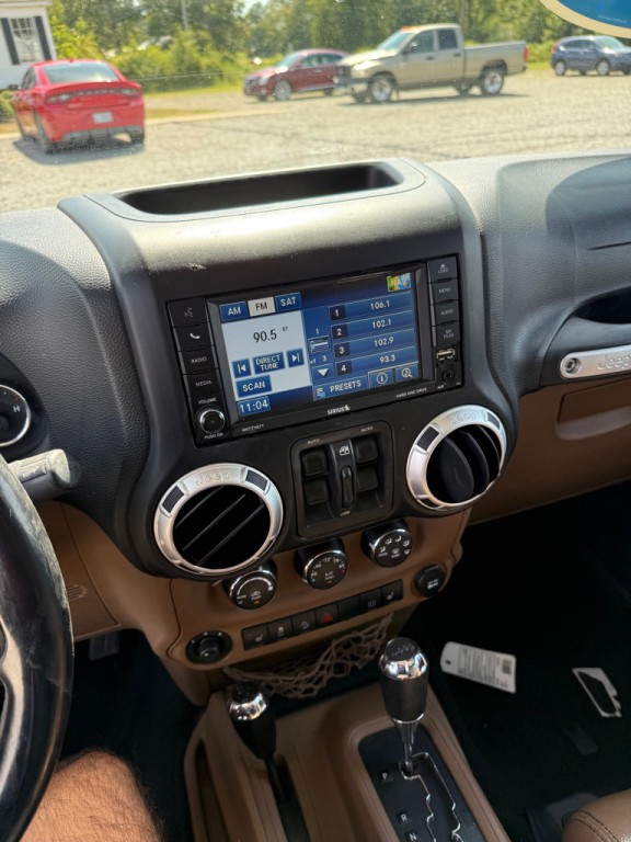 2012 Jeep Wrangler Unlimited Image 9