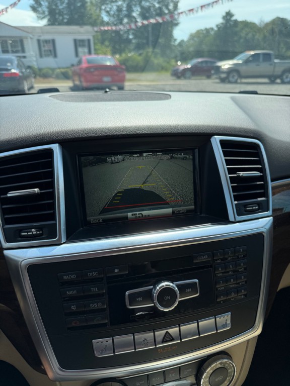 2014 Mercedes-Benz M-Class Image 10