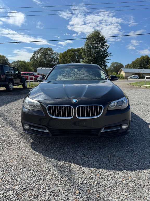 2015 BMW 5 Series Image 2
