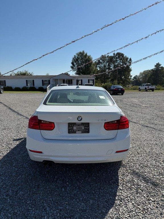 2015 BMW 3 Series Image 5