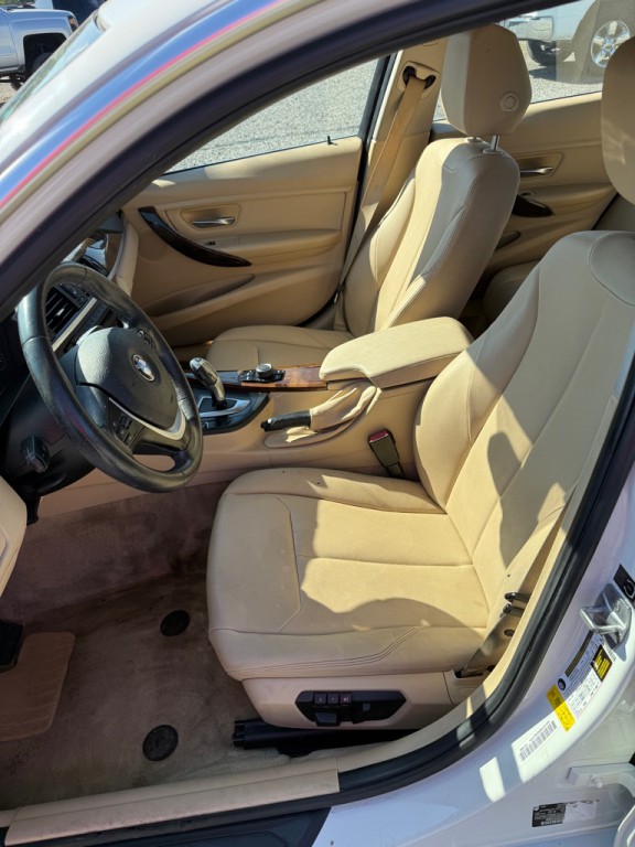 2015 BMW 3 Series Image 8