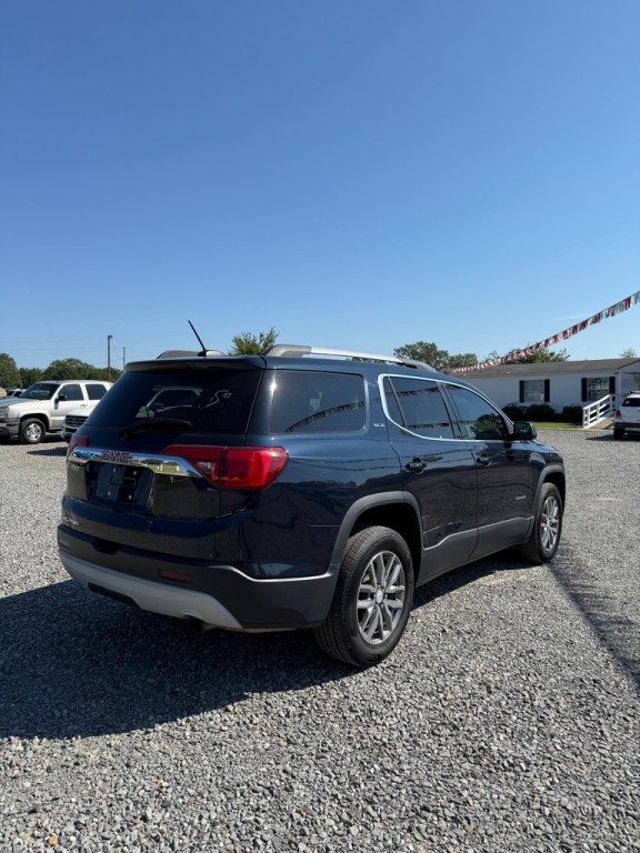 2017 GMC Acadia Image 4
