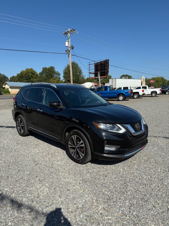 2018 Nissan Rogue Image 3