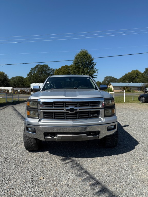 2014 Chevrolet Silverado 1500 Image 2