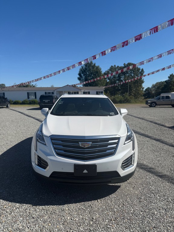 2017 Cadillac XT5 Image 2