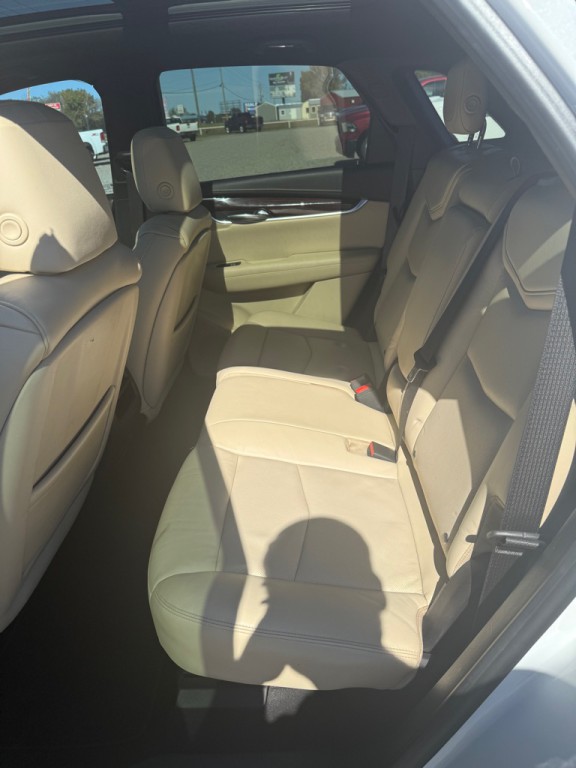 2017 Cadillac XT5 Image 8