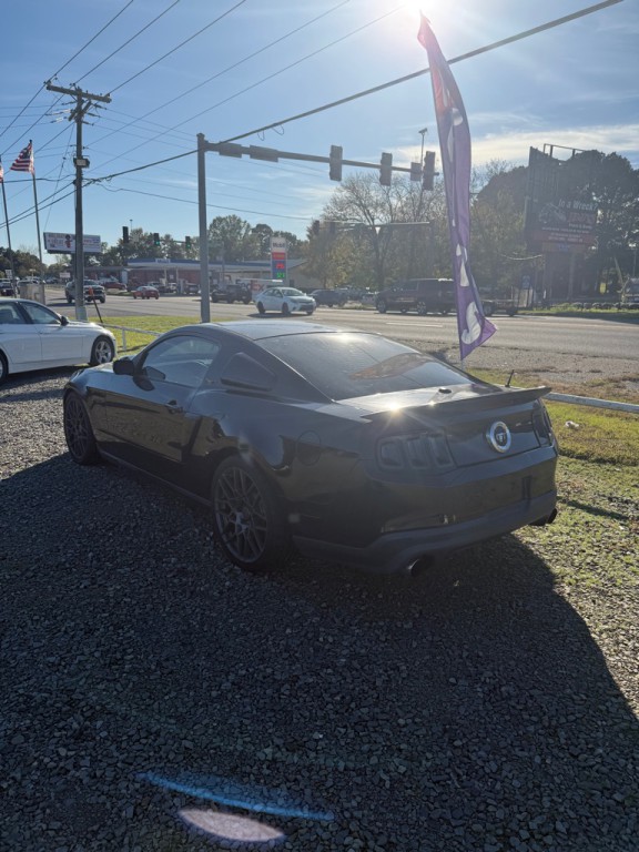 2012 Ford Mustang Image 6