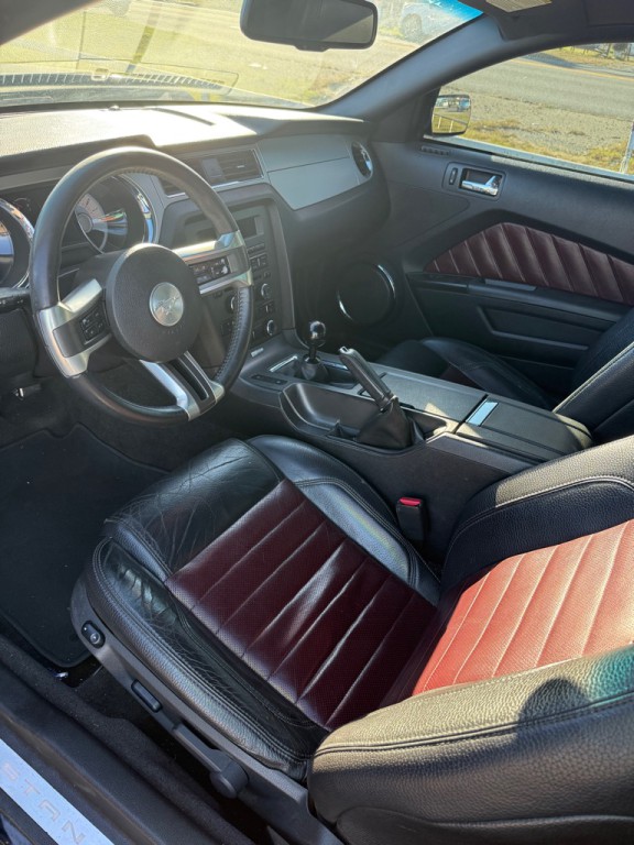 2012 Ford Mustang Image 7