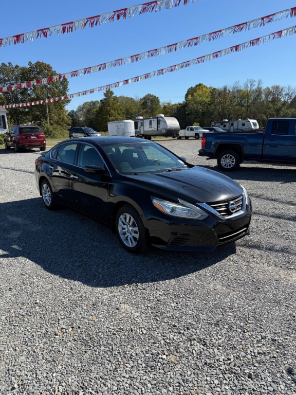 2018 Nissan Altima Image 3