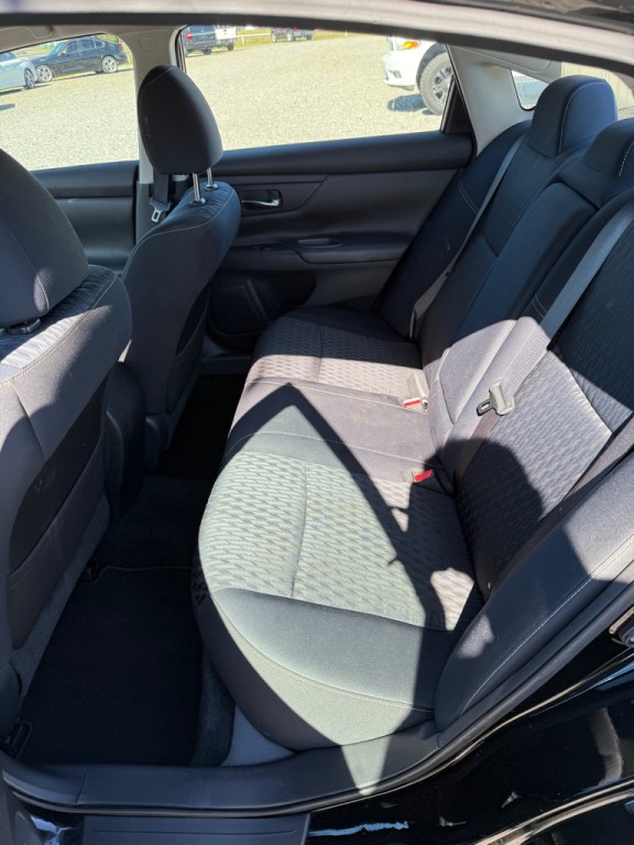 2018 Nissan Altima Image 7