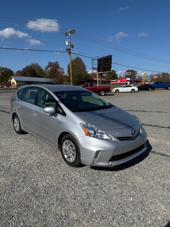 2014 Toyota Prius Image 3