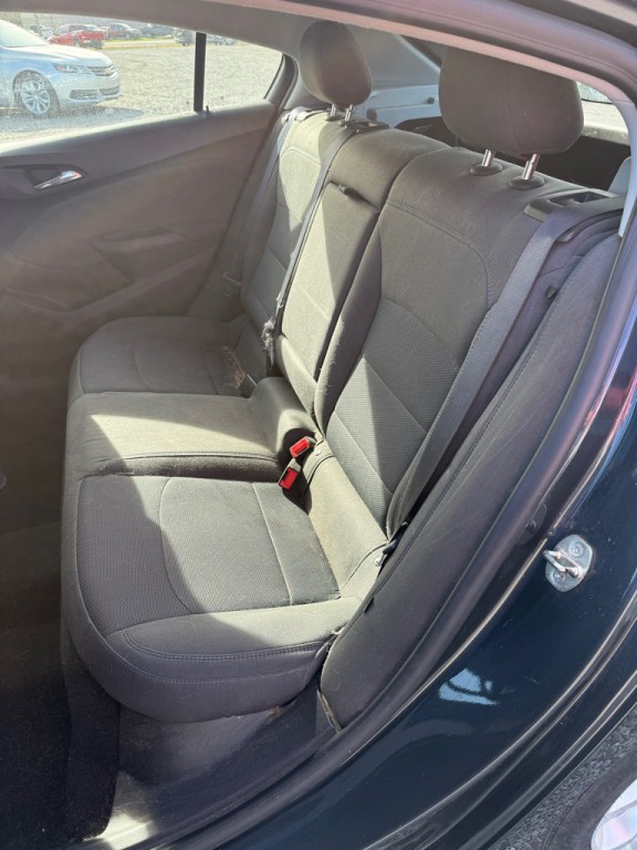 2019 Chevrolet Cruze Image 7