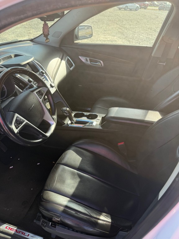 2015 GMC Terrain Image 8