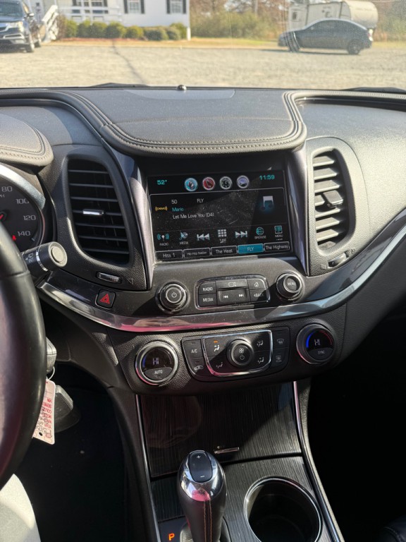 2016 Chevrolet Impala Image 11