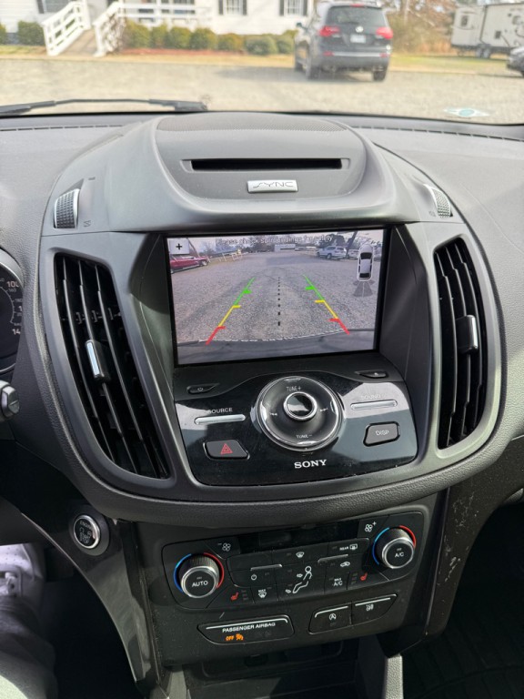 2017 Ford Escape Image 10