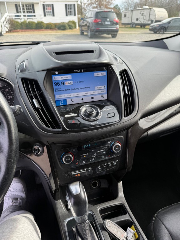 2017 Ford Escape Image 12