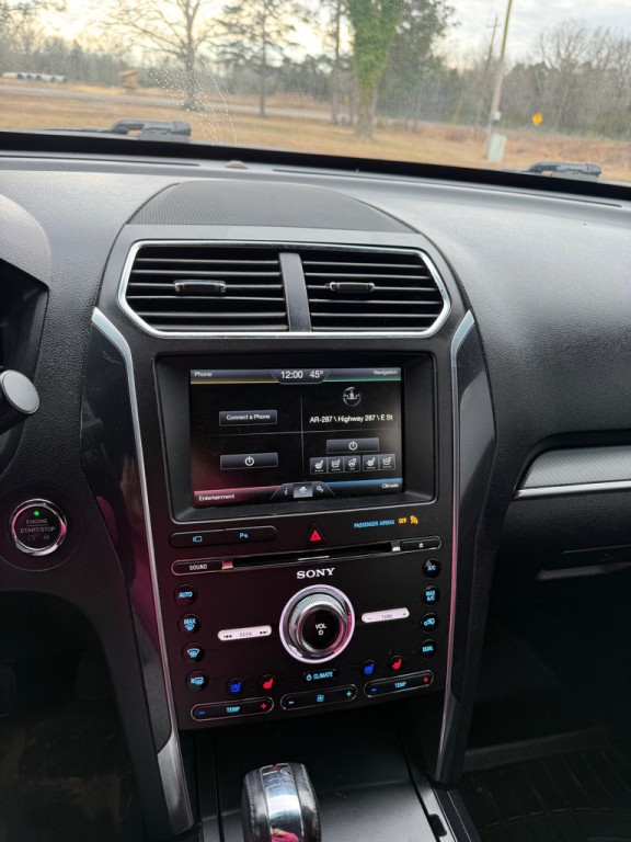 2016 Ford Explorer Image 13