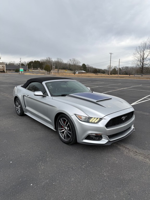 2016 Ford Mustang Image 3