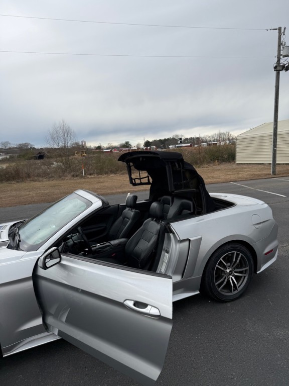 2016 Ford Mustang Image 7