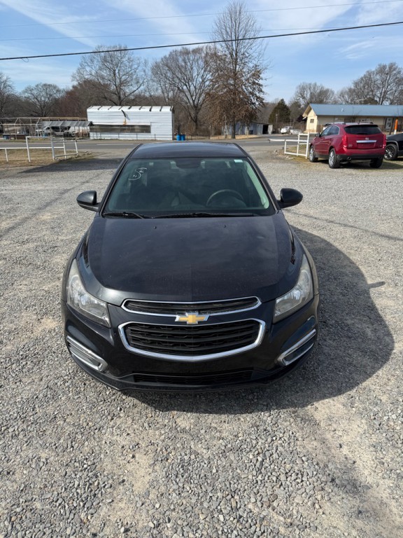 2016 Chevrolet Cruze Image 2